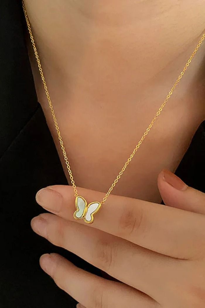 Butterfly Shell Necklace FO29